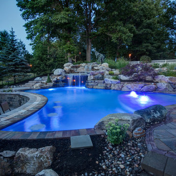 Backyard Swimming Pools