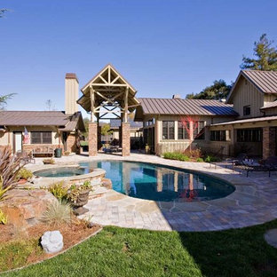 Fotos de piscinas | Diseños de piscinas de estilo de casa de campo tipo