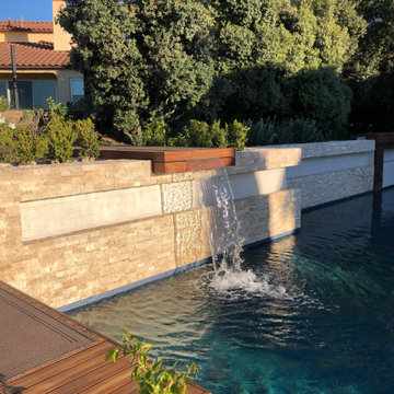 Beautiful Outdoor Pool and Hardscape
