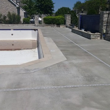 Bradford Pointe concrete pool deck