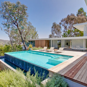 Brentwood Hills Modern Construction