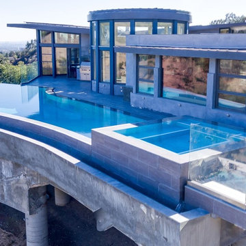 Brentwood -  Hillside 360 Overflow Infinity Swimming Pool with Windows and Spa