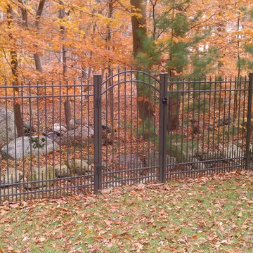 Bronze Aluminum Fence