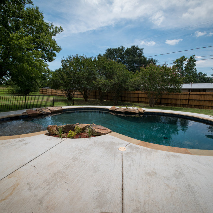 Brushed Concrete Pool Deck Photos & Ideas Houzz