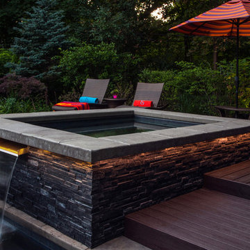 California Spa Retreat from a No-Tell Motel Pool