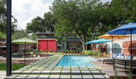 Trending Now: The 11 Most Popular New Pools on Houzz