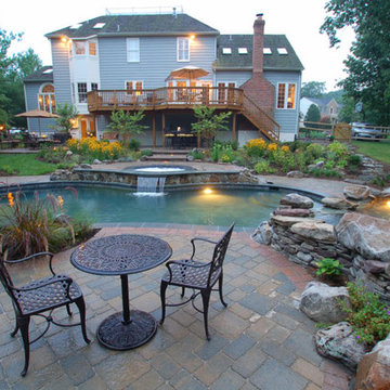 Centreville Custom Pool & Water Feature