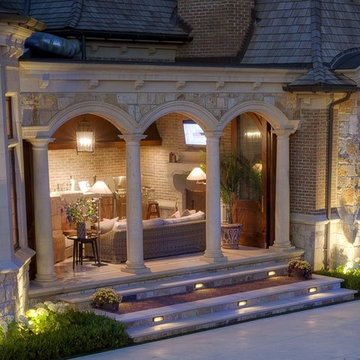 Classic Design Enhances a Massive Backyard