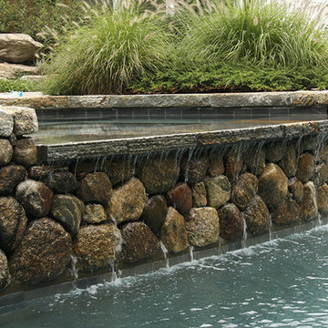 Coastline Natural Stone Veneer Outdoor Living Pool & Spa