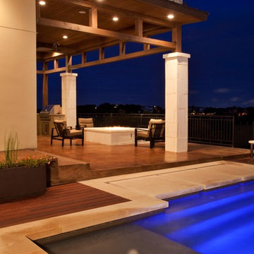 Contemporary Cocktail Pool