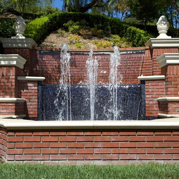 Country Club Glass Tile and Brick Fountain