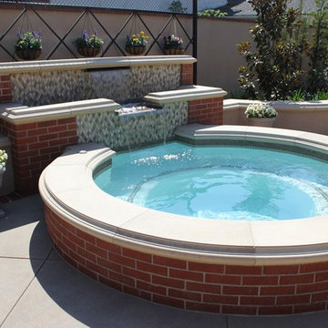 Custom Swimming Pool and Spa Design & Build