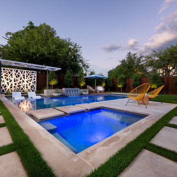 Dallas Linear Pool with Modern Panels