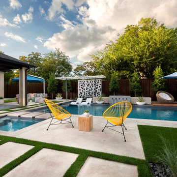 Dallas Linear Pool with Modern Panels