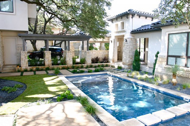 Inspiration for a transitional pool remodel in Austin