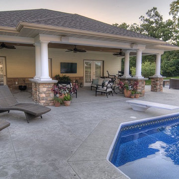 Dubuque Road Pool House