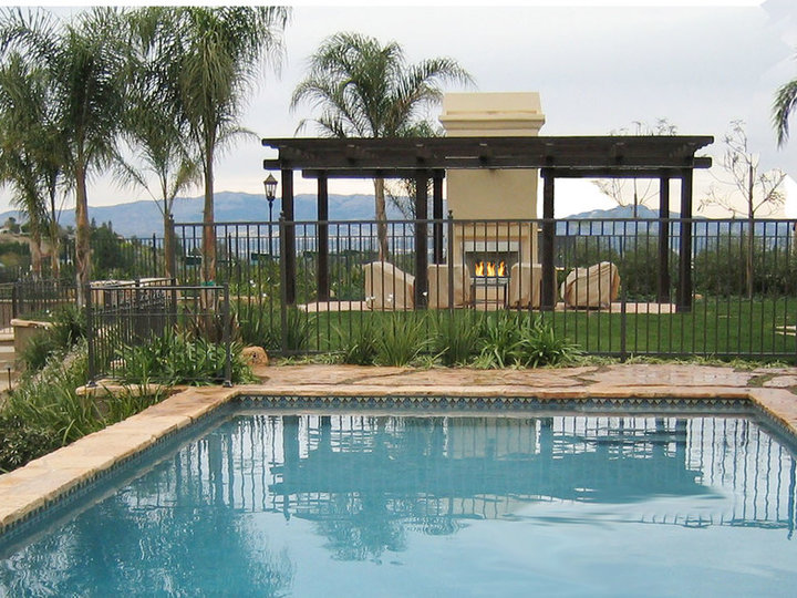 Natural - Mediterranean Pool