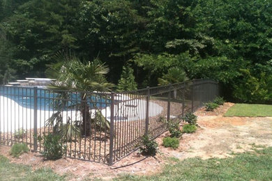 Design ideas for a classic swimming pool in Charlotte.