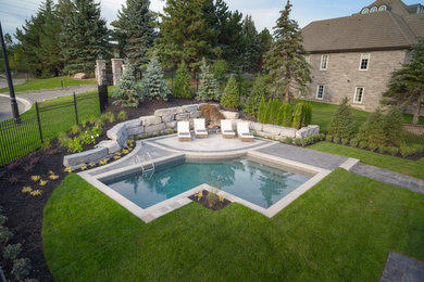Inspiration for a contemporary pool remodel in Toronto