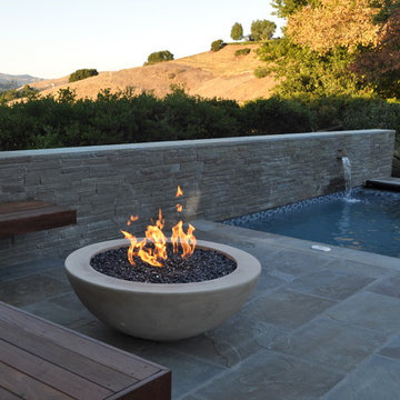 Fire pit and spa