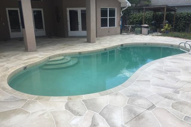 Example of a transitional pool design in Orlando