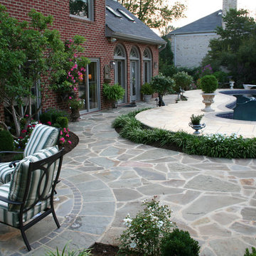 Freeform Pool and Flagstone Patio