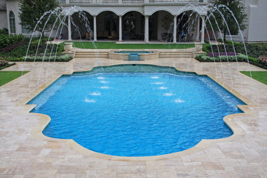 Example of a large classic pool design in Houston