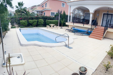 Design ideas for a mediterranean swimming pool in Alicante-Costa Blanca.