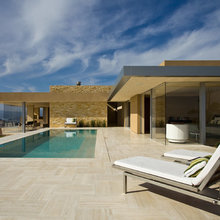 travertine pool deck