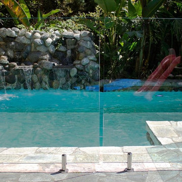 Glass Pool Fencing 1