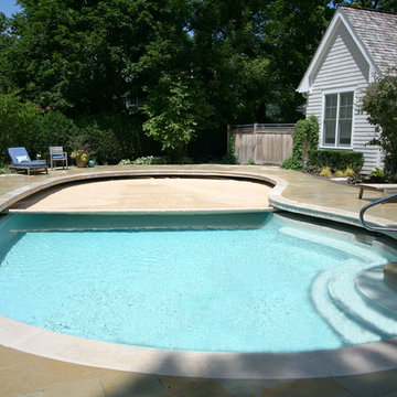 Glencoe Free Form Pool With Auto-Cover
