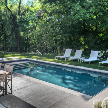 Glencoe, IL Smaller Swimming Pool with Full End Steps