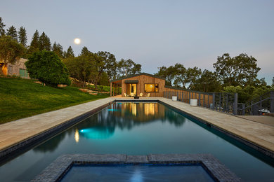 Example of a farmhouse pool design in Sacramento