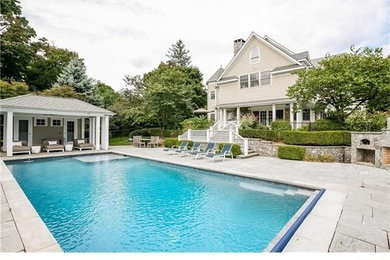 Example of a classic pool design in New York
