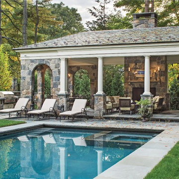 Grand American Colonial