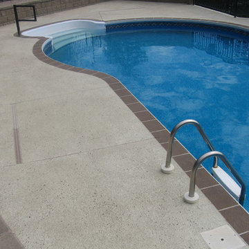 Great non-slip pool deck finishes