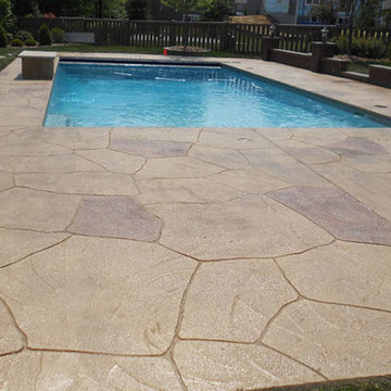 Hand-Cut Flagstone Pool Deck with Western Highlights