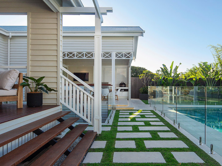 Poolhouse - Poolhouse