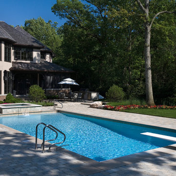 Highland Park, IL Swimming Pool and Raised Hot Tub