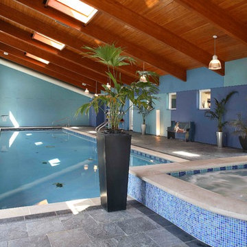 Highland Park Indoor Swimming Pool and Hot Tub