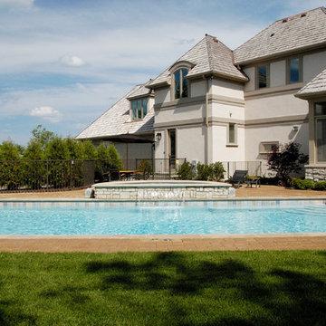 Highland Park Swimming Pool and Raised Hot Tub