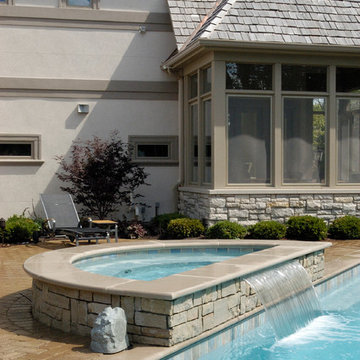 Highland Park Swimming Pool and Raised Hot Tub