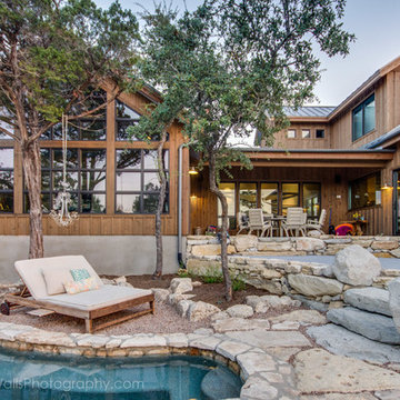 Hill Country Farmhouse on Lake Travis