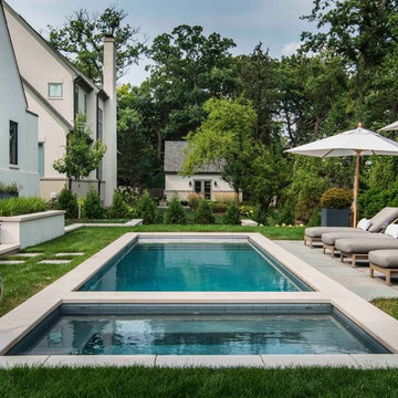 Hinsdale, IL Swimming Pool with attached hot tub