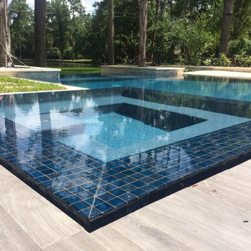 Infinity Edge Spa | Modern Pool Design