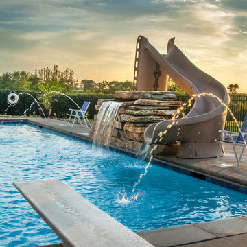 Johnsburg, IL Swimming Pool with Water Feature