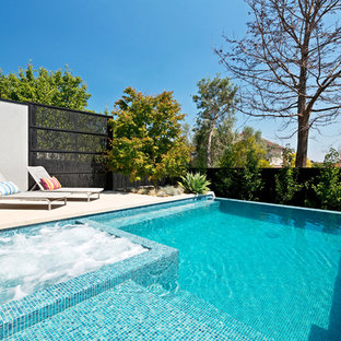 Kew Infinity Pool and Spa
