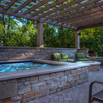 Lake Forest, IL Hot Tub with Pergola
