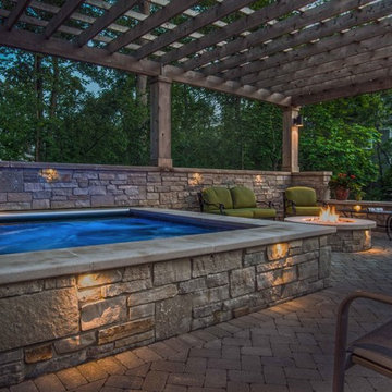 Lake Forest, IL Hot Tub with Pergola