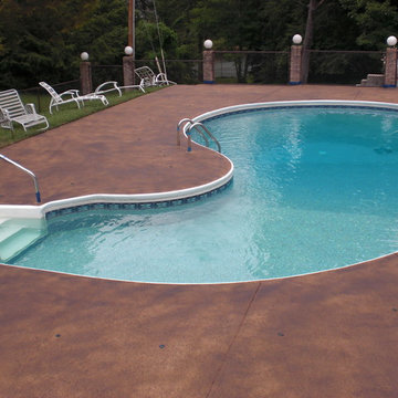 Loden Pool Deck